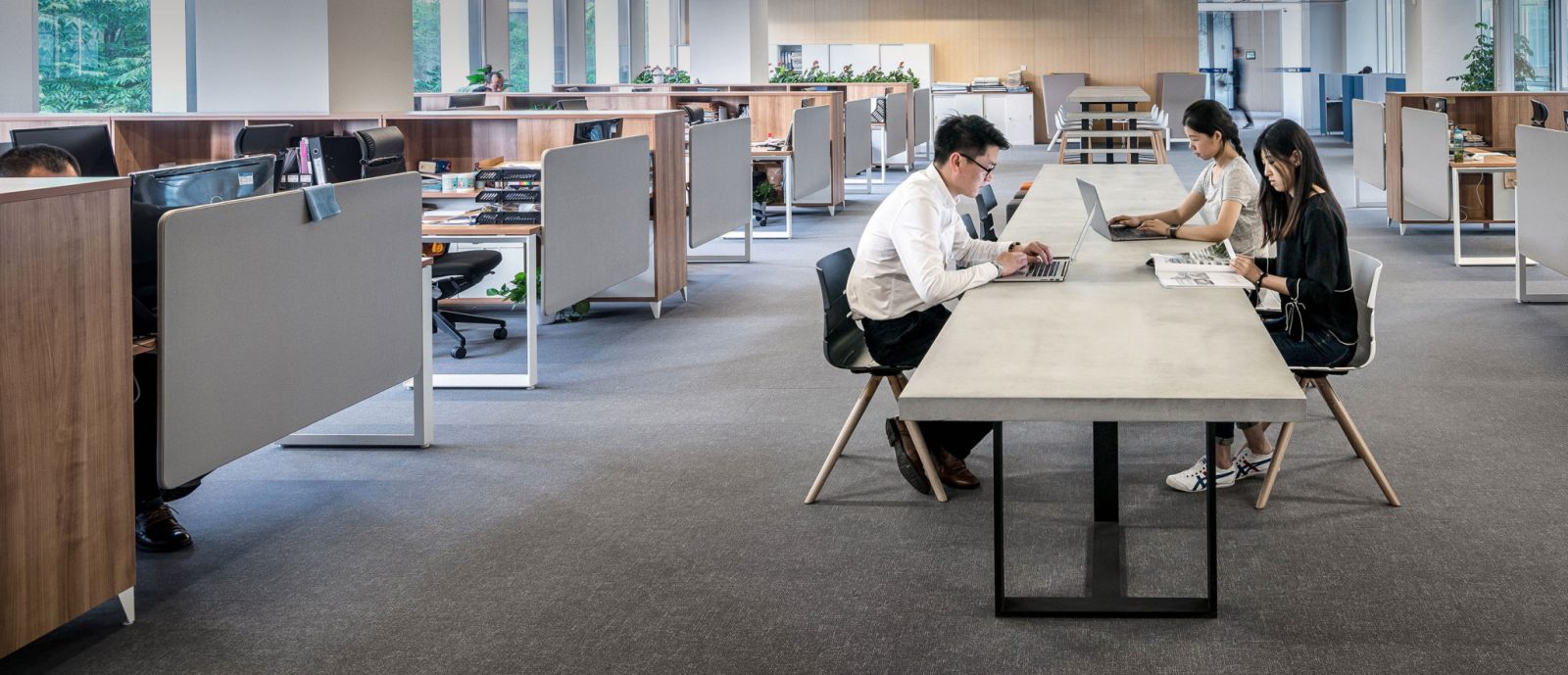 Säkra identiteter identities for workplace devices